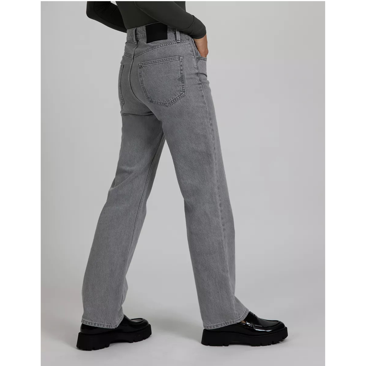 Reiko Porto Straight Jeans — Denim G-662 - Public Mercantile