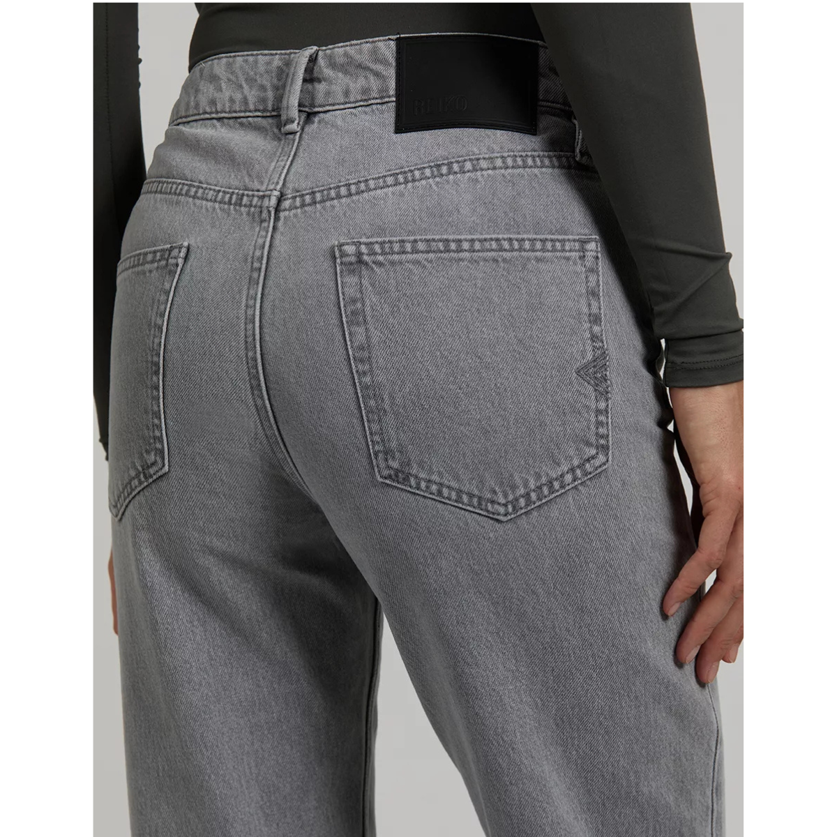 Reiko Porto Straight Jeans — Denim G-662 - Public Mercantile