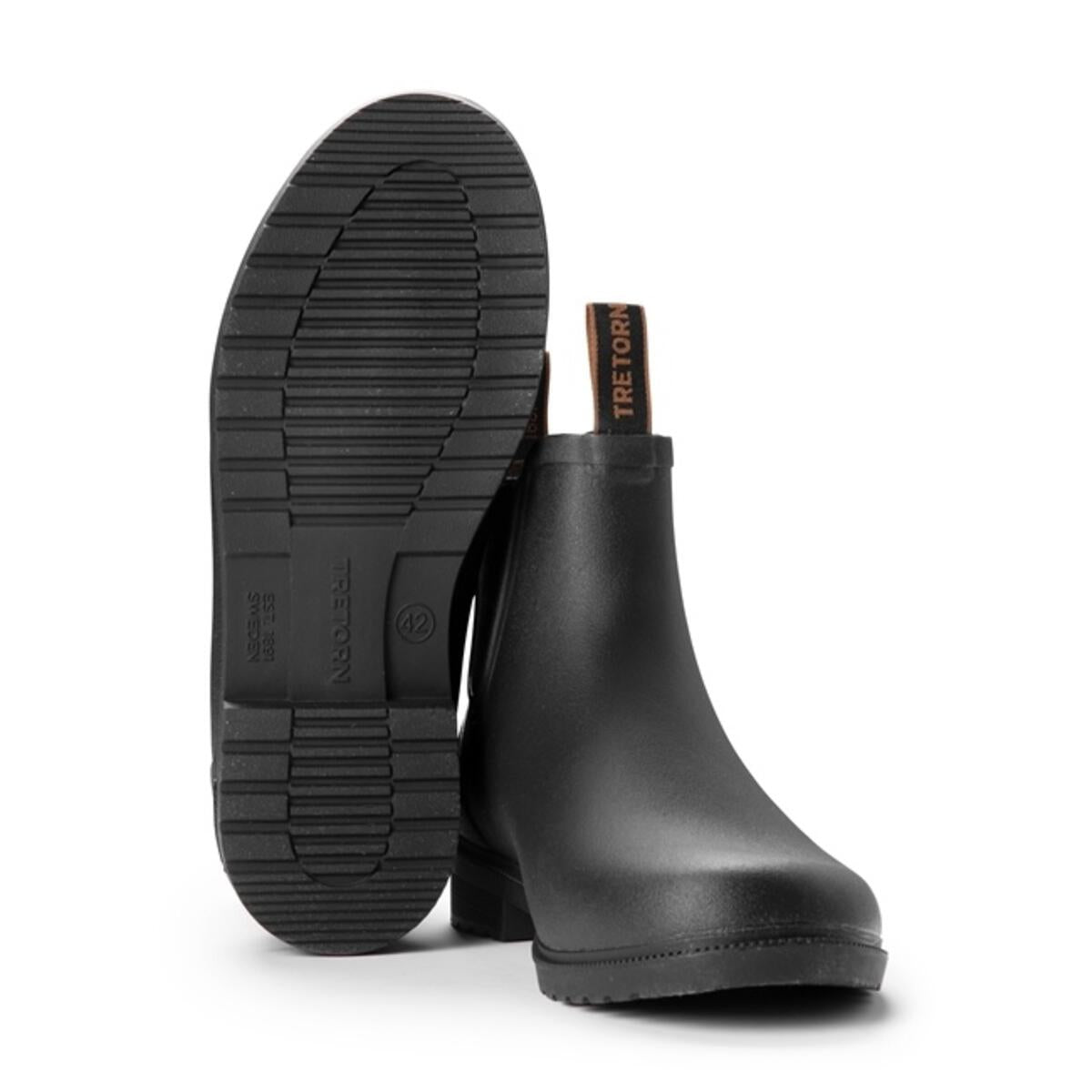 Tretorn Chelsea Classic Rain Boot — Black/Black - Public Mercantile