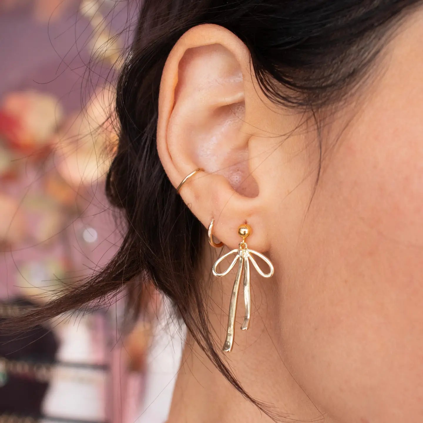 Bow Earrings — Gold