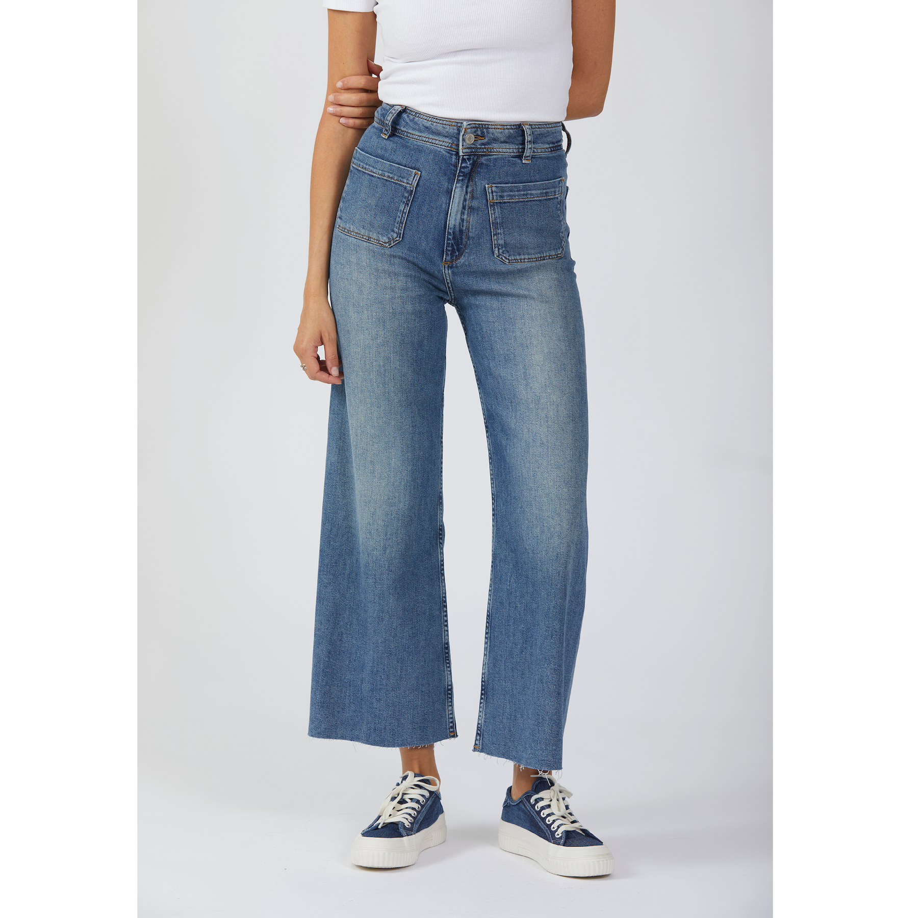 Reiko Gigi Wide Jeans — Denim 376