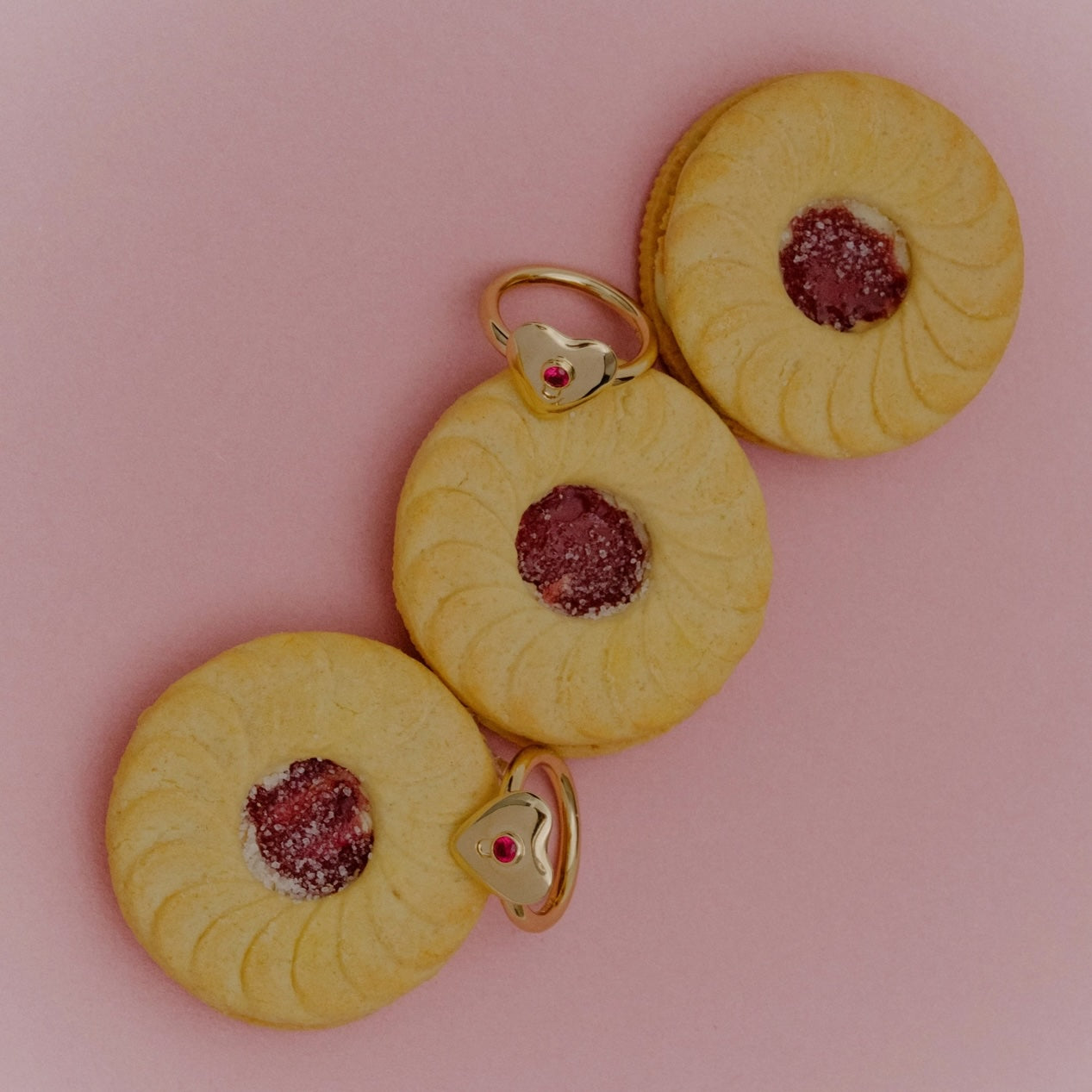 Loula Ring Gold - Kara Yoo - Public Mercantile