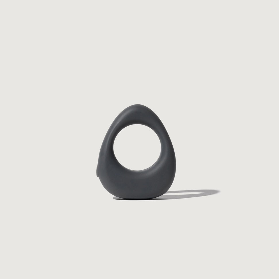 maude Band Vibrating Ring — Charcoal - Public Mercantile